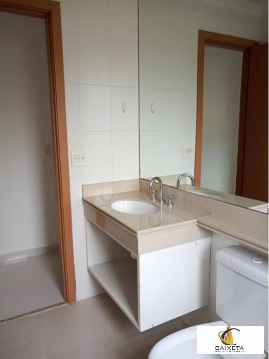 Apartamento para Venda em Santana de Parnaíba - 23