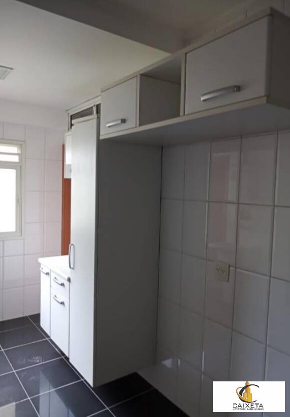 Apartamento para Venda em Santana de Parnaíba - 4