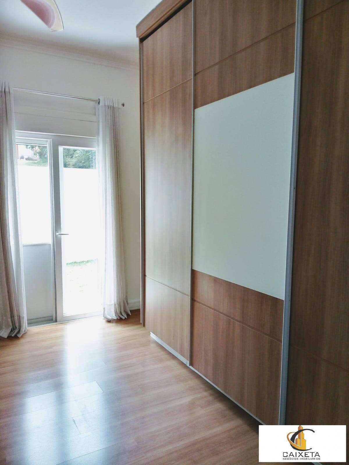 SUITE 2