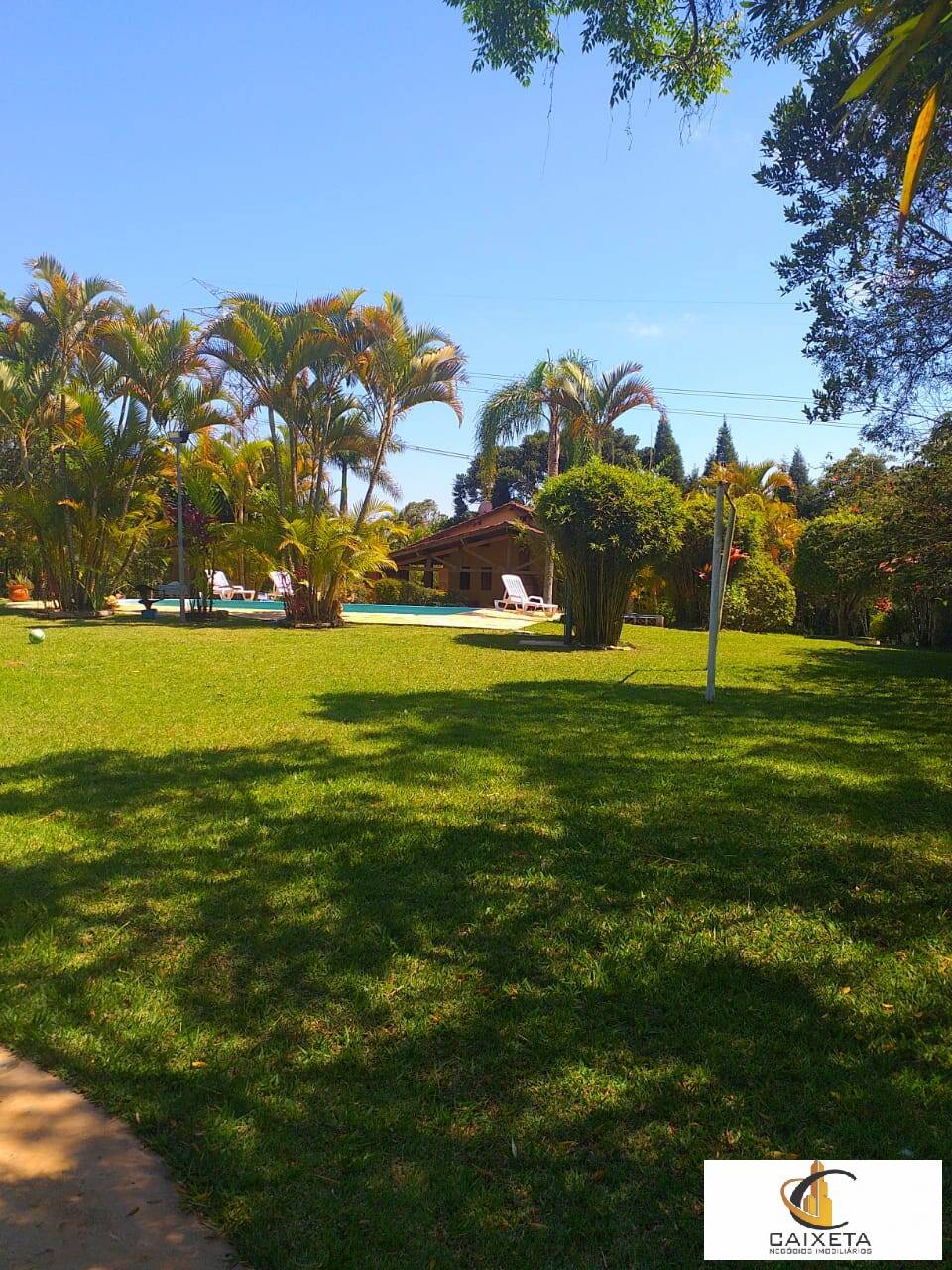 Chácara à venda com 6 quartos, 300m² - Foto 31