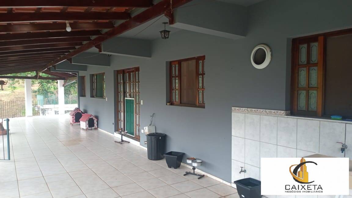 Chácara à venda com 3 quartos, 500m² - Foto 2