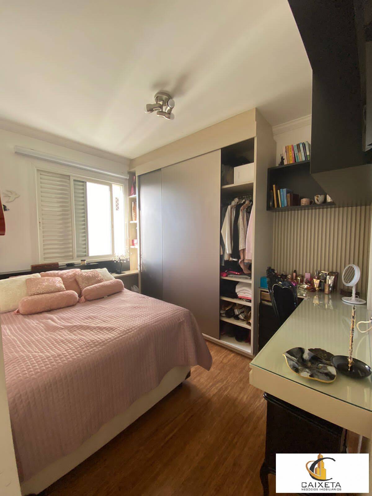 Apartamento para Venda em Santana de Parnaíba - 13