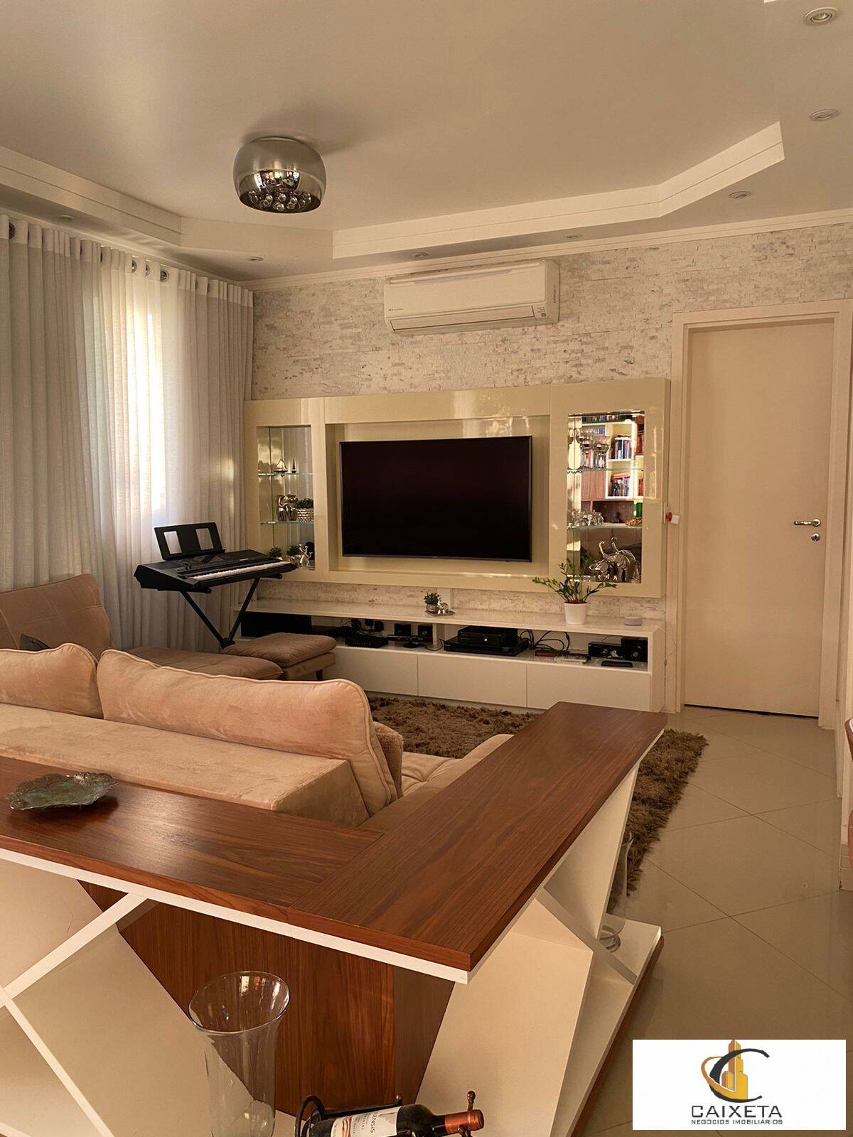 Apartamento para Venda em Santana de Parnaíba - 5