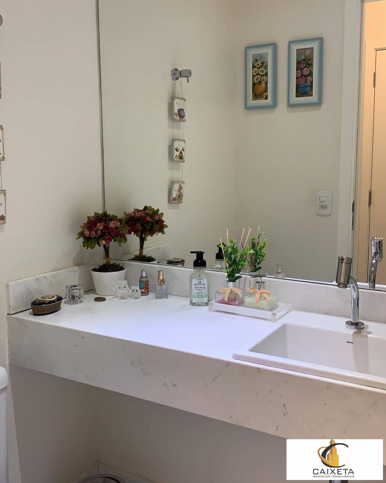 Apartamento para Venda em Santana de Parnaíba - 17