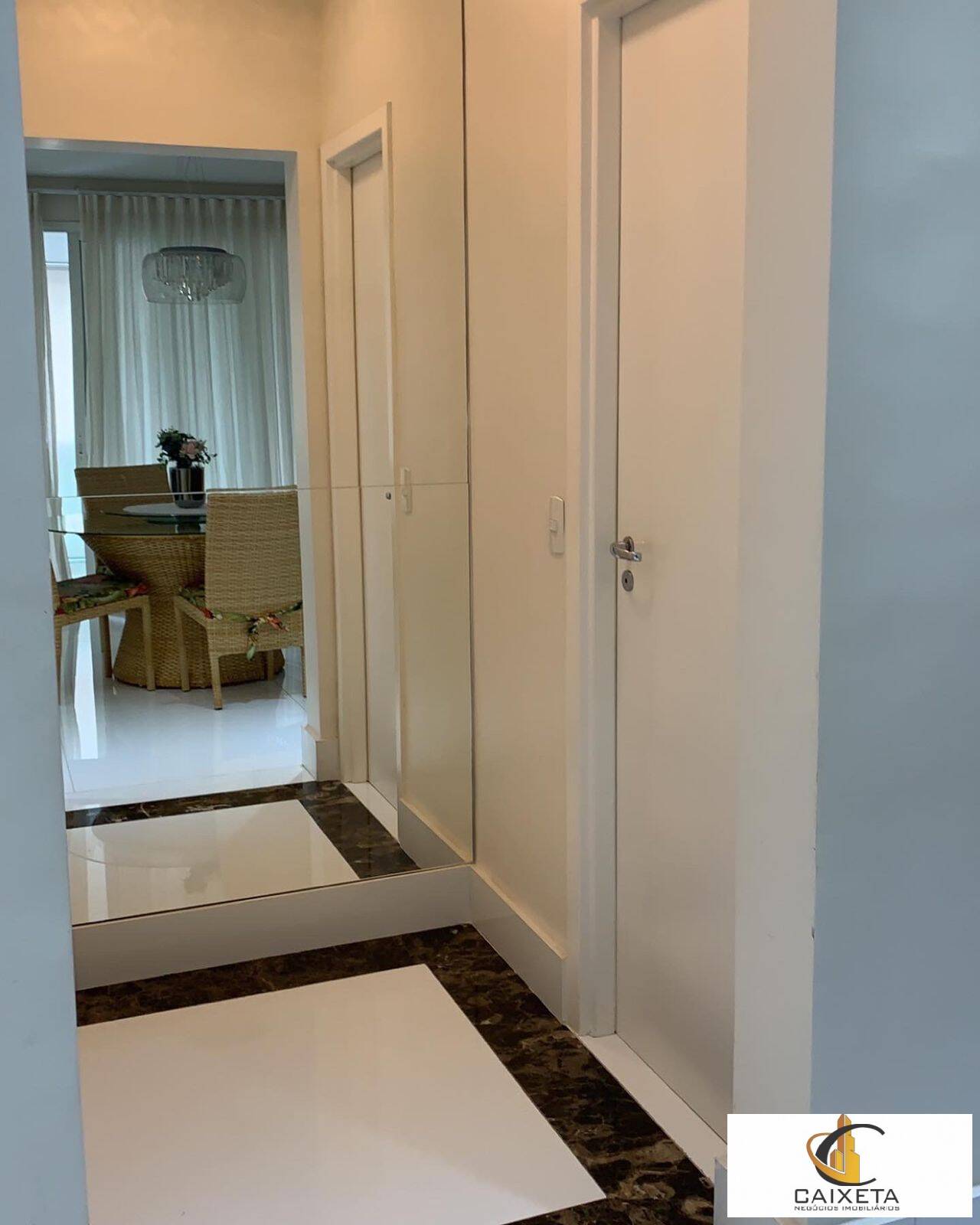 Apartamento para Venda em Santana de Parnaíba - 10
