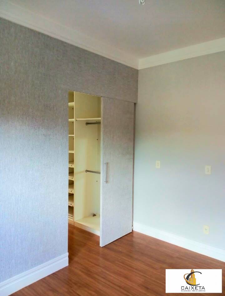 Apartamento para Venda em Santana de Parnaíba - 16