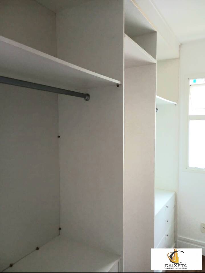 Apartamento para Venda em Santana de Parnaíba - 15