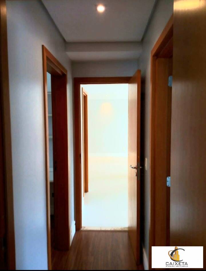 Apartamento para Venda em Santana de Parnaíba - 19
