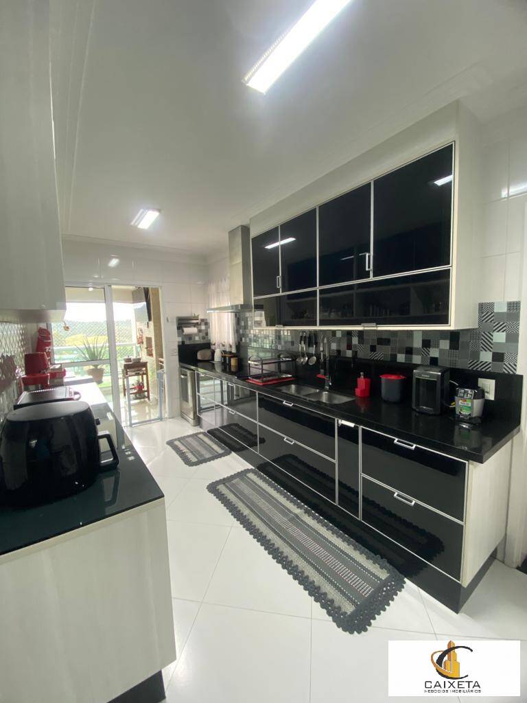 Apartamento, 4 quartos, 202 m² - Foto 12