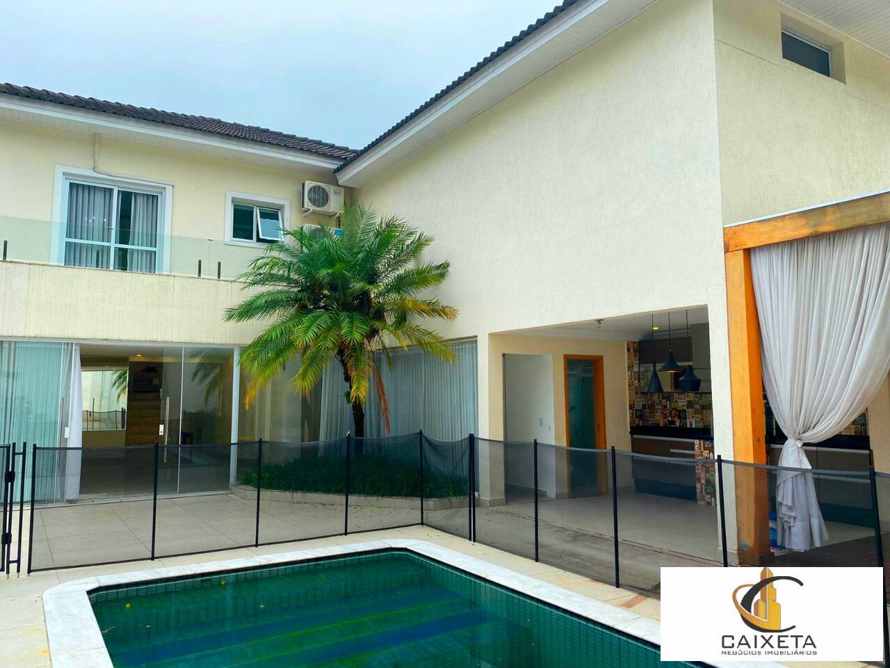 Casa de Condomínio, 4 quartos - Foto 1