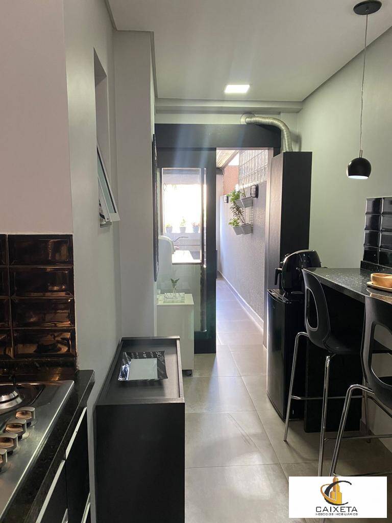 Apartamento à venda com 3 quartos, 120m² - Foto 4