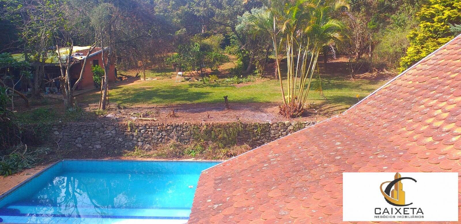 Chácara à venda com 6 quartos, 600m² - Foto 3