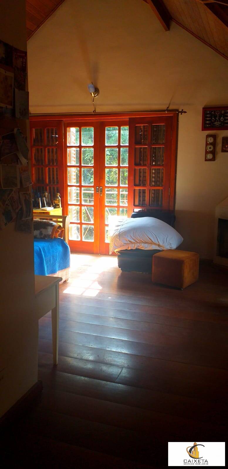 Chácara à venda com 6 quartos, 600m² - Foto 10