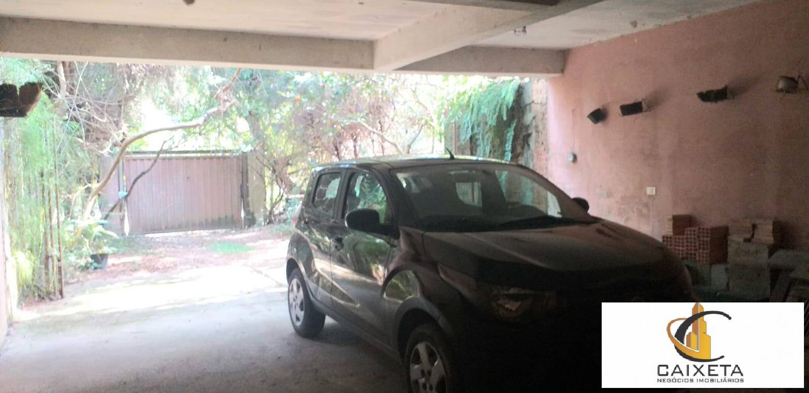 Chácara à venda com 6 quartos, 600m² - Foto 17