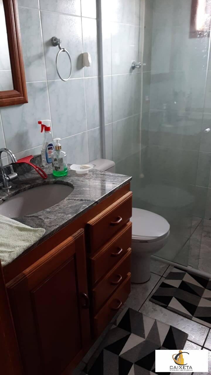 Casa de Condomínio à venda e aluguel com 3 quartos, 230m² - Foto 28