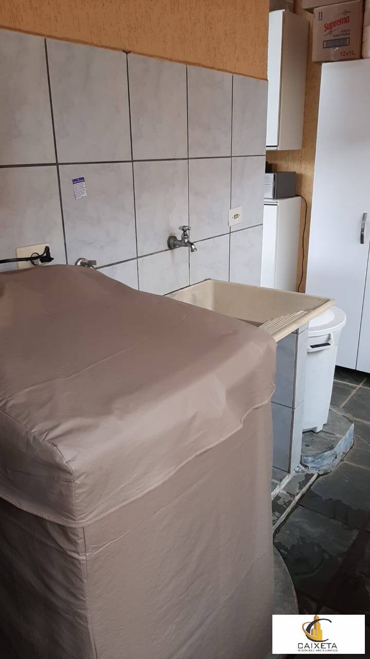 Casa de Condomínio à venda e aluguel com 3 quartos, 230m² - Foto 17