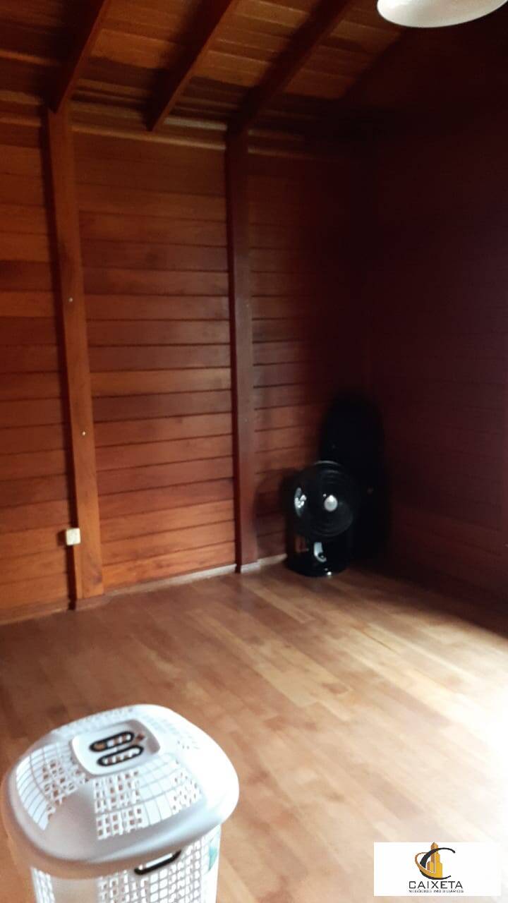 Casa de Condomínio à venda e aluguel com 3 quartos, 230m² - Foto 26
