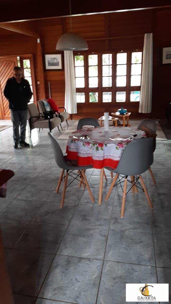 Casa de Condomínio à venda e aluguel com 3 quartos, 230m² - Foto 19