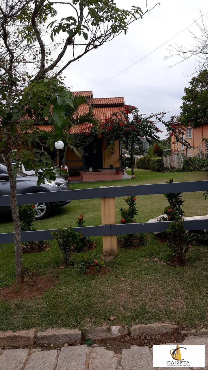 Casa de Condomínio à venda e aluguel com 3 quartos, 230m² - Foto 5