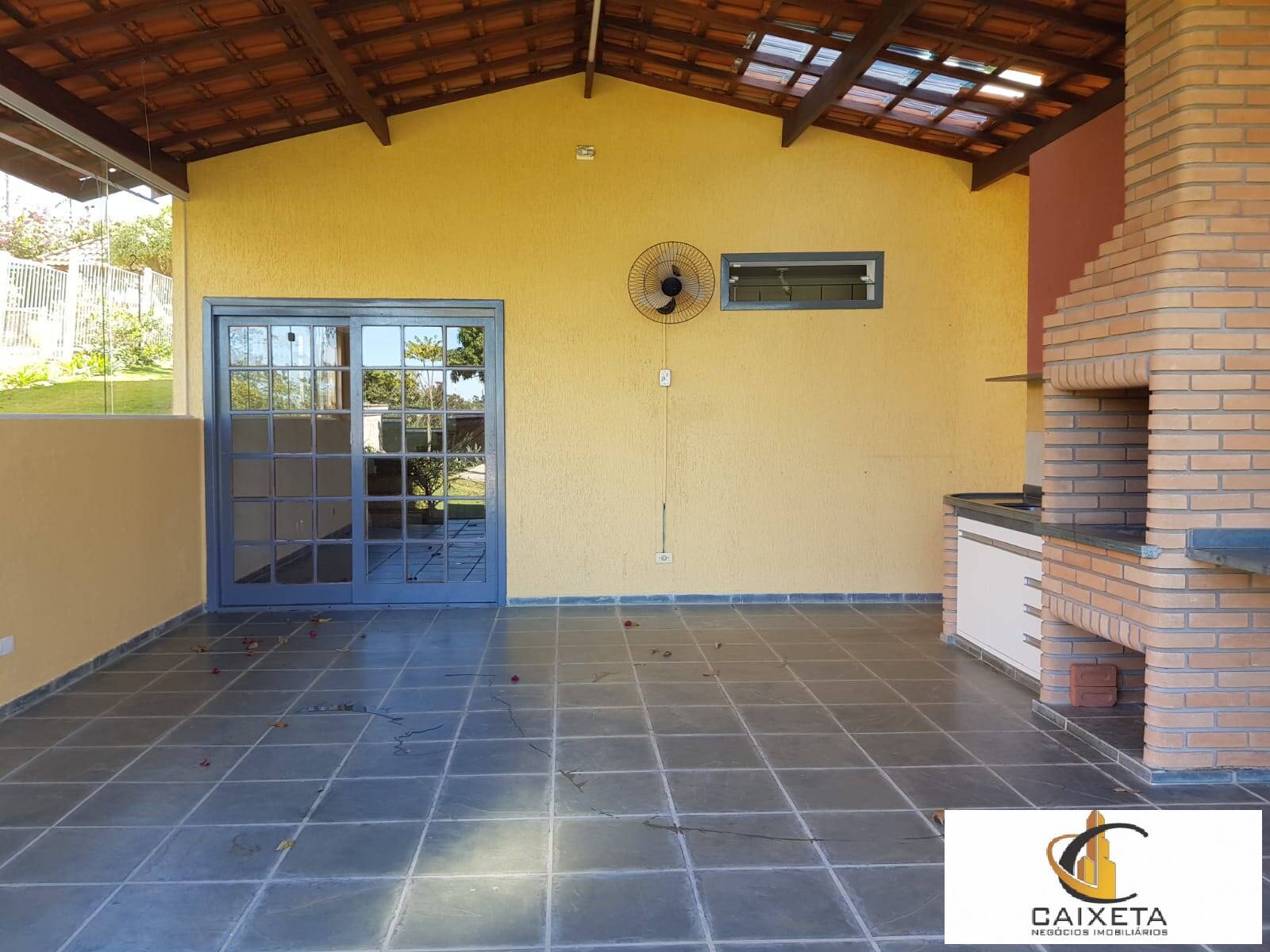 Casa de Condomínio à venda e aluguel com 3 quartos, 230m² - Foto 34