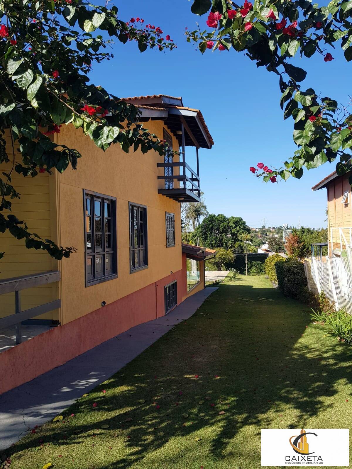 Casa de Condomínio à venda e aluguel com 3 quartos, 230m² - Foto 37