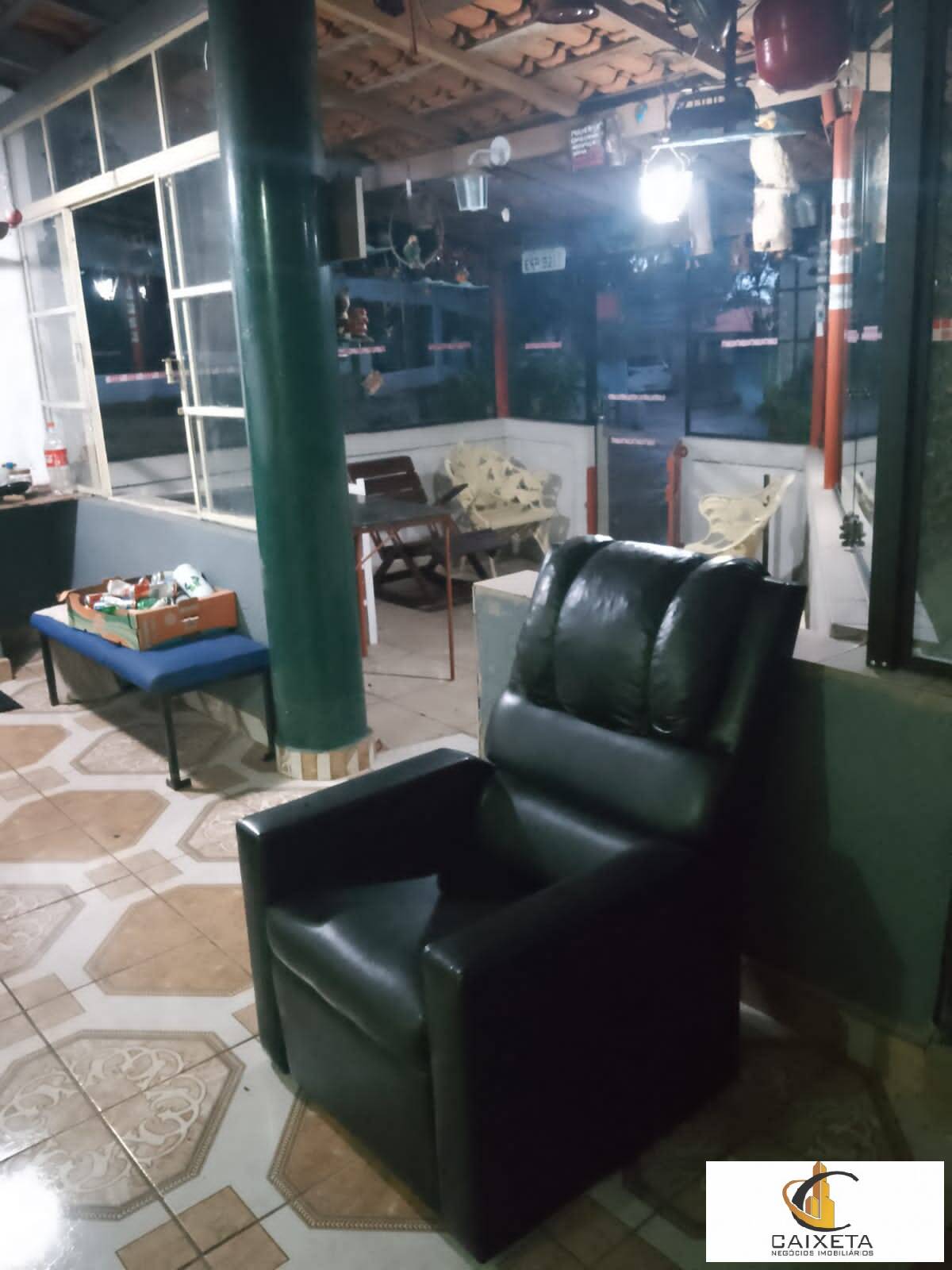 Chácara à venda com 5 quartos, 2600m² - Foto 22