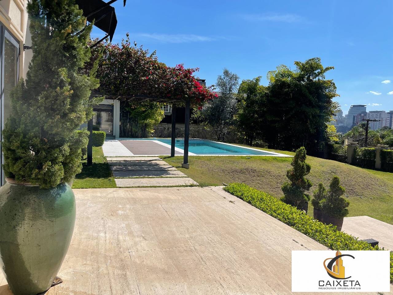 Casa de Condomínio à venda com 4 quartos, 1024m² - Foto 5