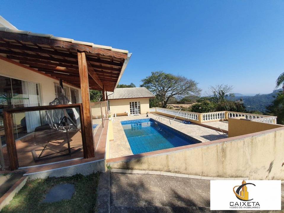 Chácara à venda com 5 quartos, 450m² - Foto 8