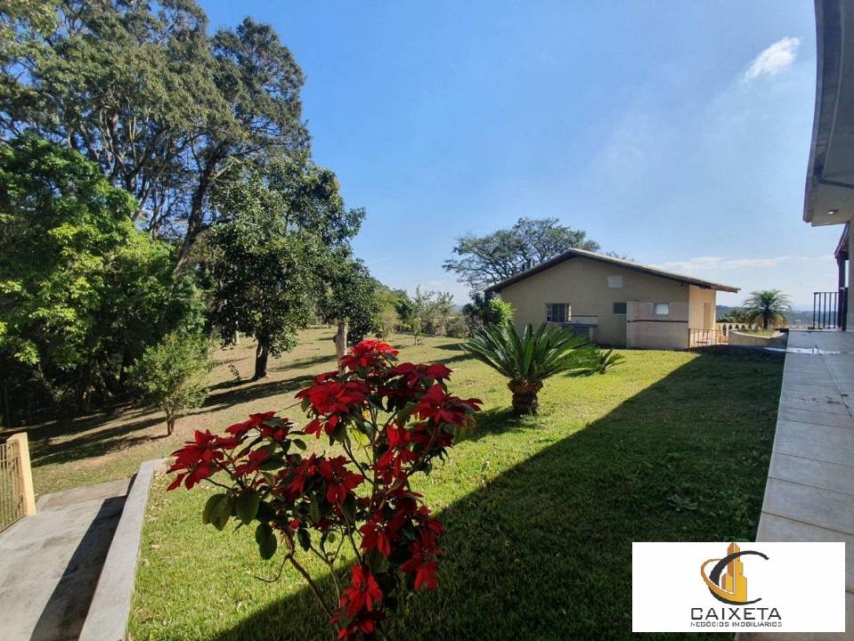 Chácara à venda com 5 quartos, 450m² - Foto 12