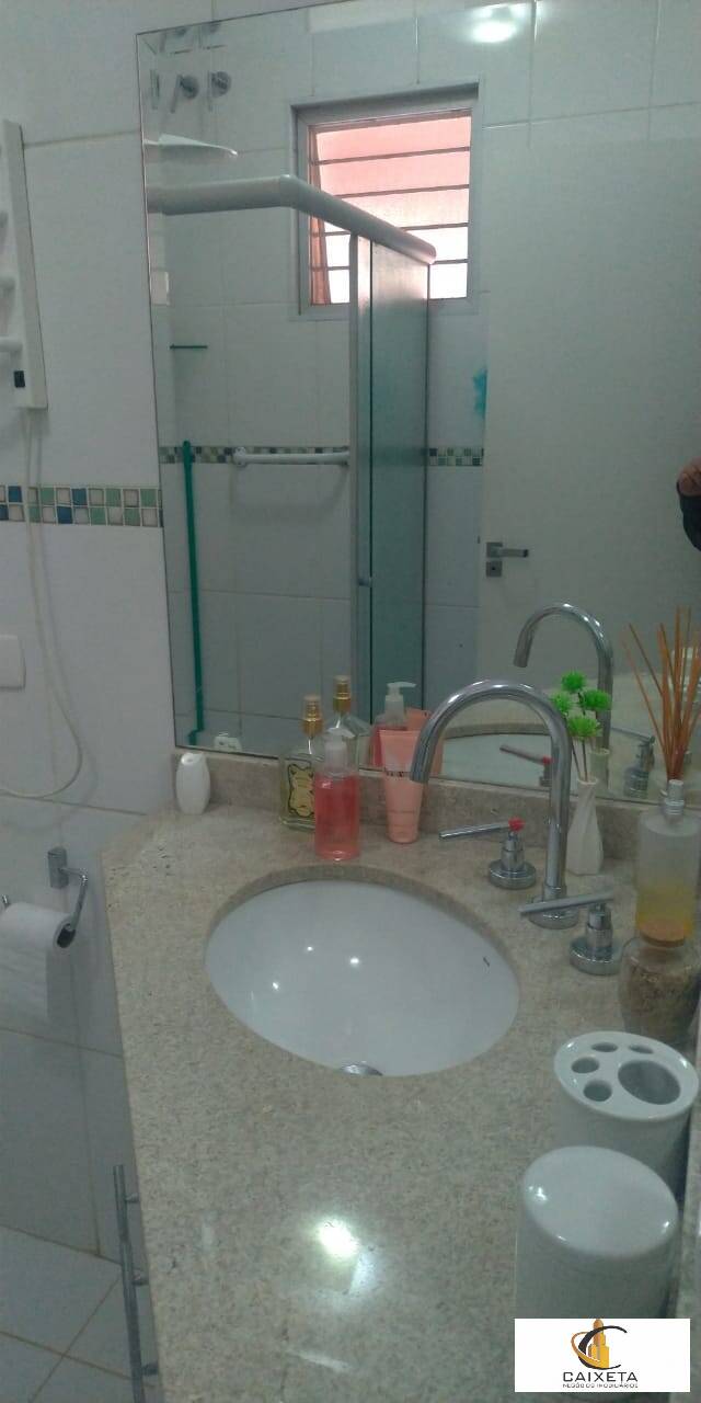 Chácara à venda com 5 quartos, 450m² - Foto 18