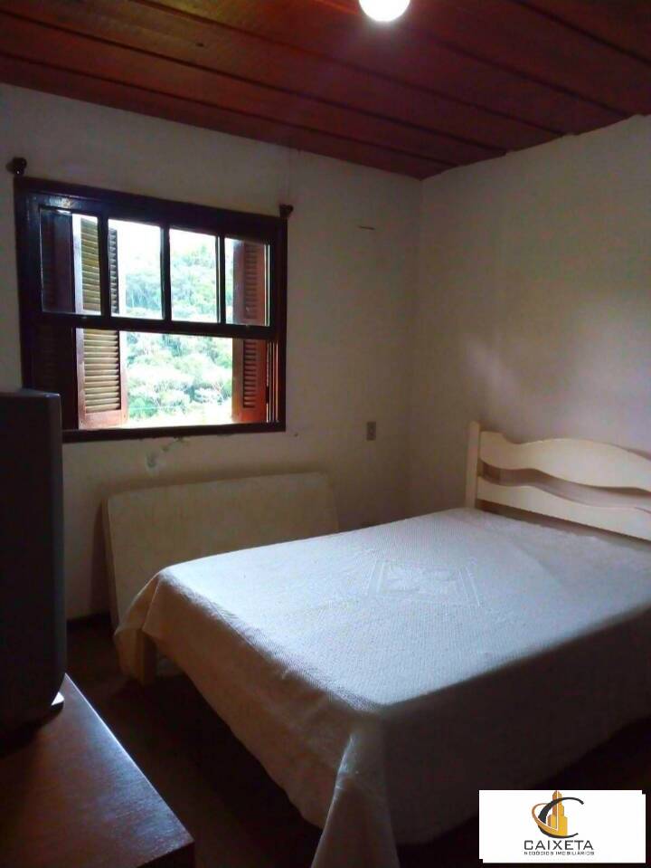 Sítio à venda com 6 quartos, 30m² - Foto 10