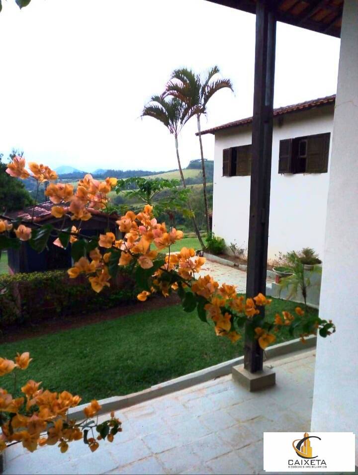 Sítio à venda com 6 quartos, 30m² - Foto 11