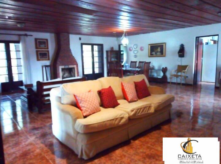 Sítio à venda com 6 quartos, 30m² - Foto 12