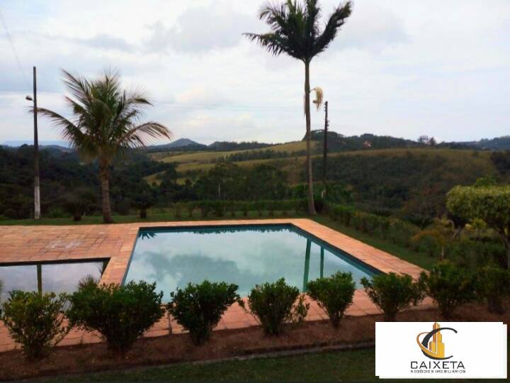 Sítio à venda com 6 quartos, 30m² - Foto 24