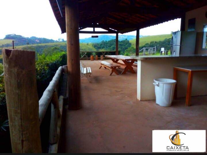 Sítio à venda com 6 quartos, 30m² - Foto 27