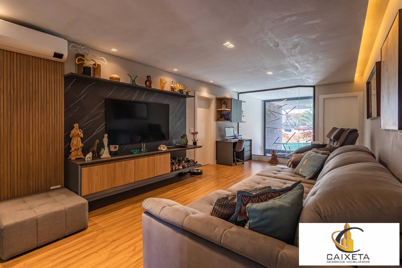 Casa para Venda em Santana de Parnaíba - 9