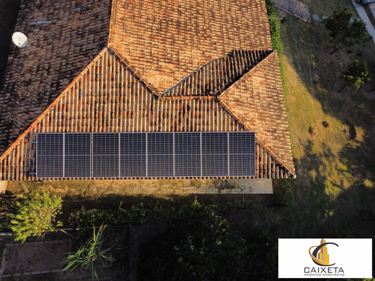 Chácara à venda com 3 quartos, 2600m² - Foto 1