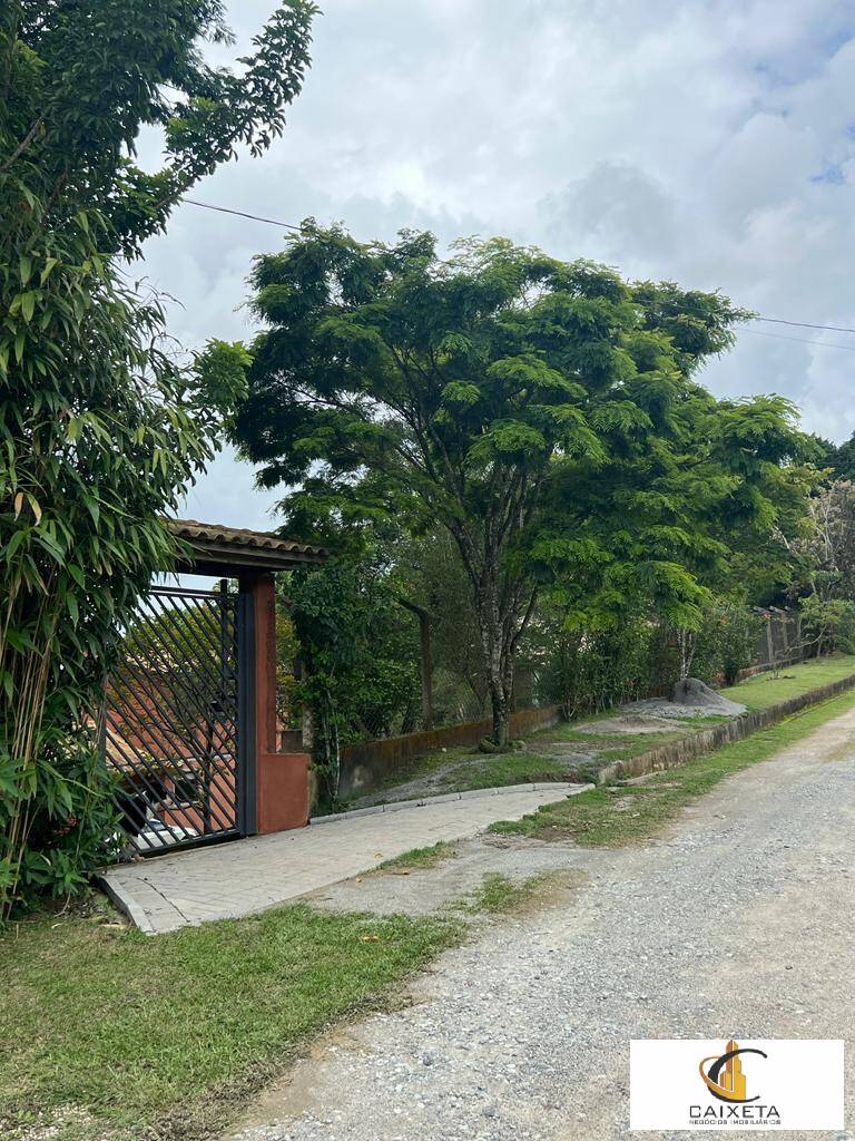 Chácara, 3 quartos, 2500 m² - Foto 2