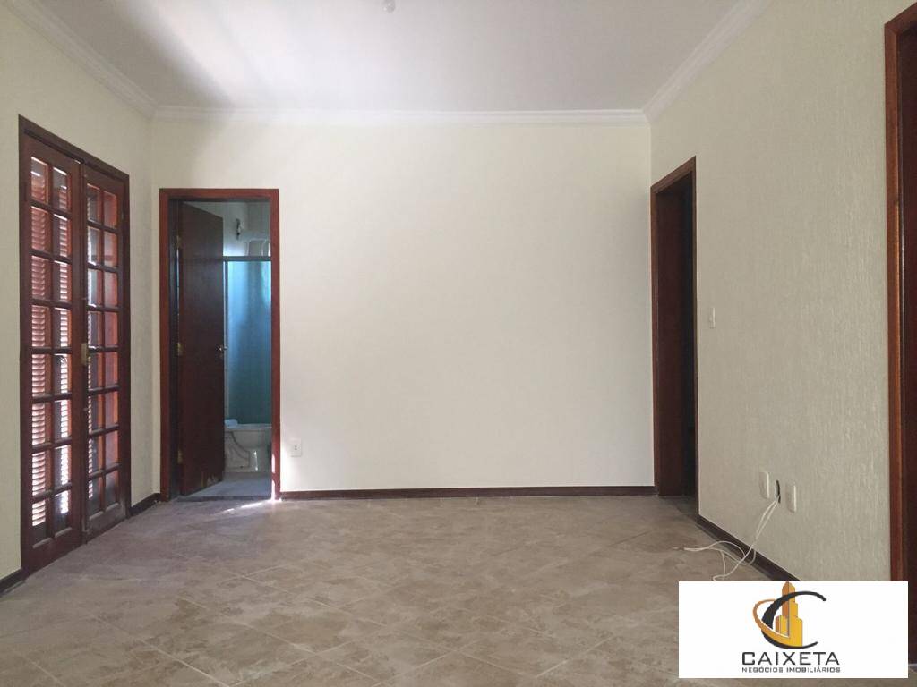 Casa para Venda em São Roque - 16
