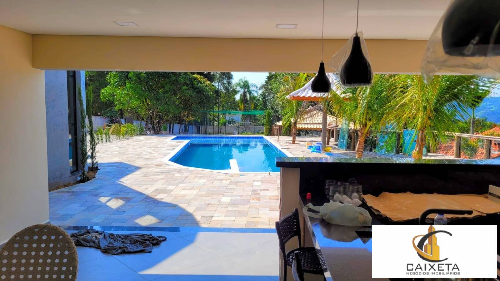 Chácara à venda com 6 quartos, 550m² - Foto 28