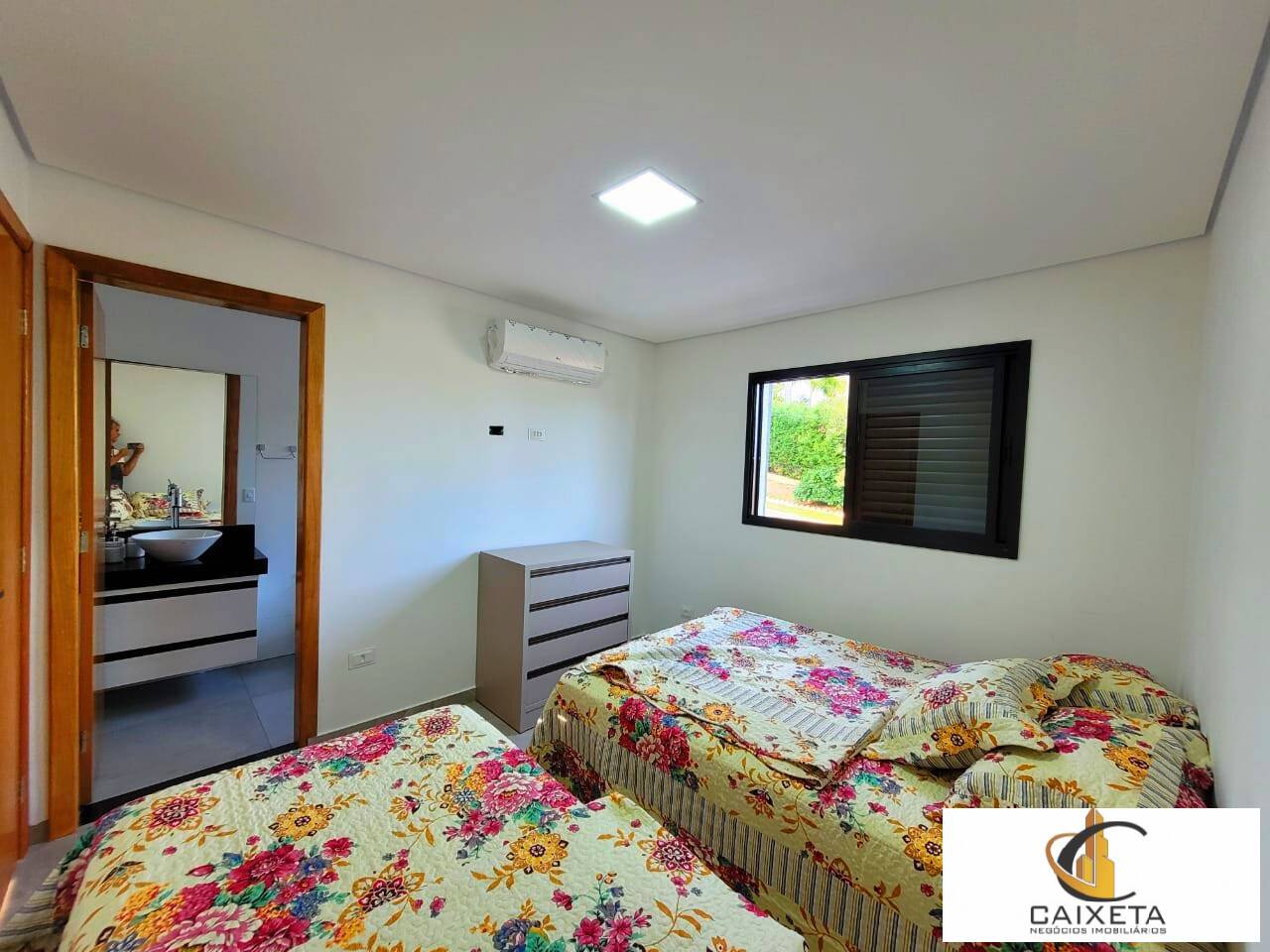 Chácara à venda com 6 quartos, 550m² - Foto 39