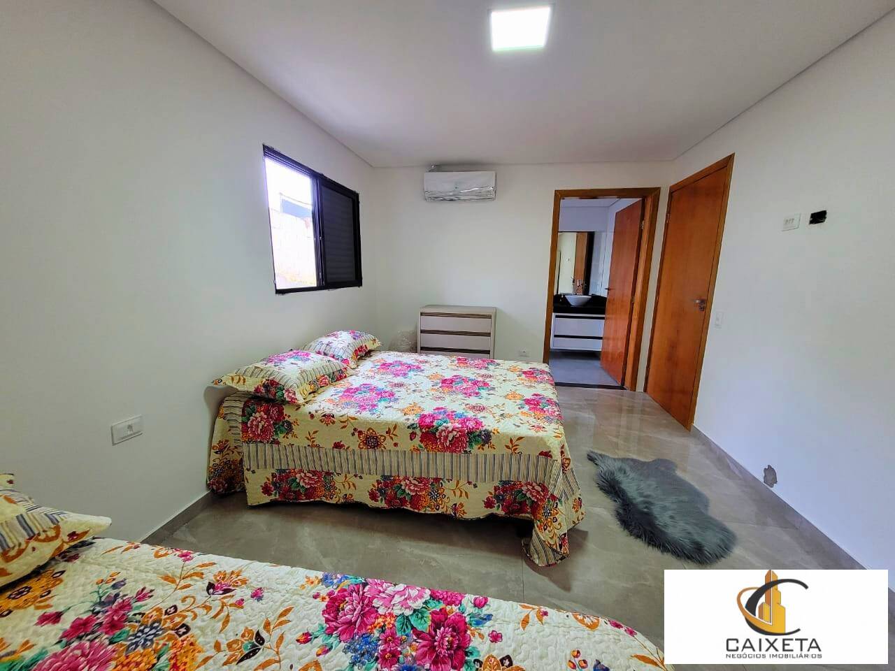 Chácara à venda com 6 quartos, 550m² - Foto 41