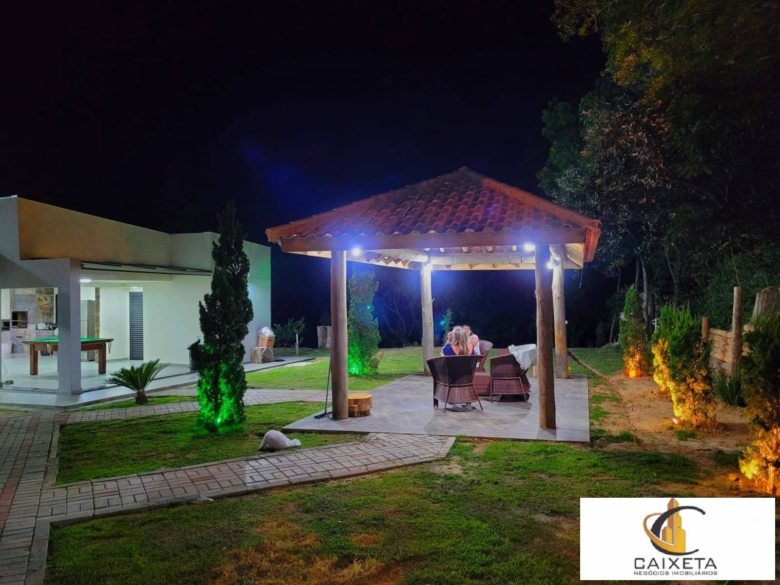 Chácara à venda com 6 quartos, 550m² - Foto 5