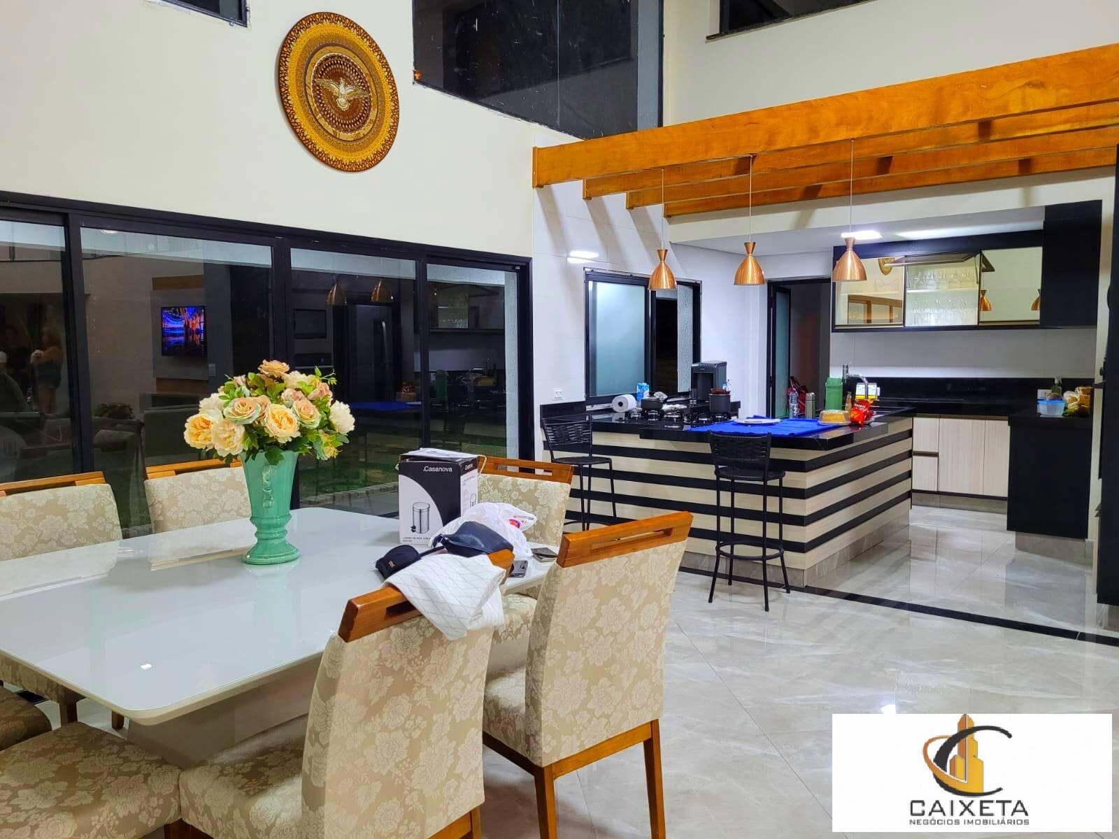 Chácara à venda com 6 quartos, 550m² - Foto 29