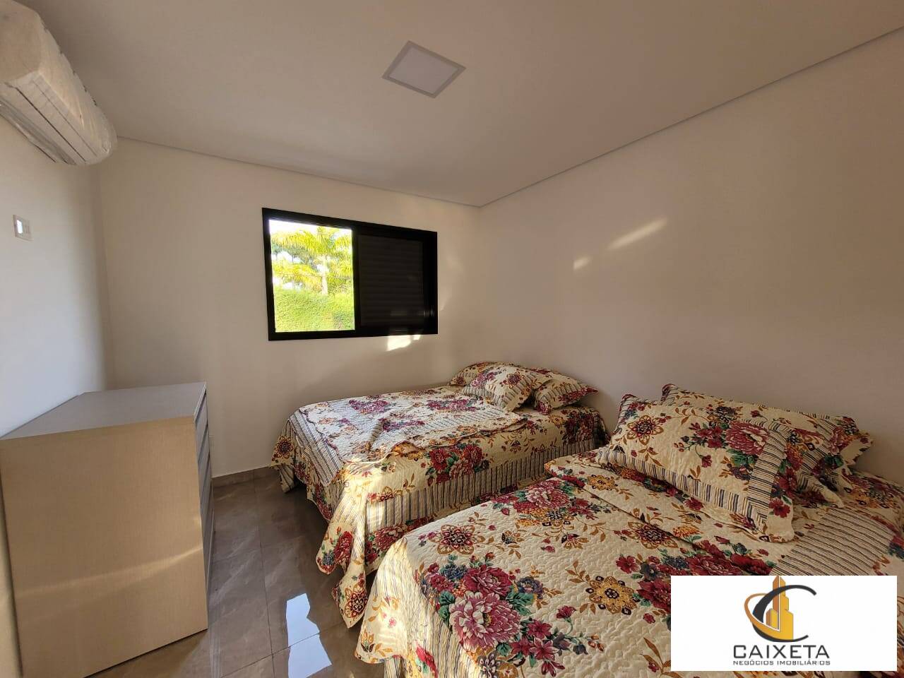 Chácara à venda com 6 quartos, 550m² - Foto 42