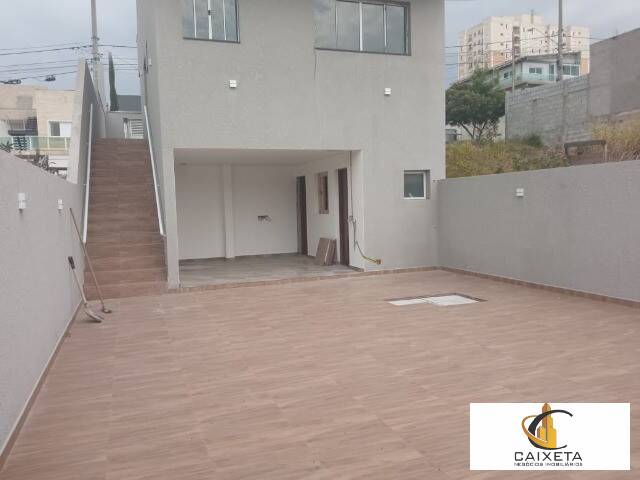 Casa à venda com 3 quartos, 131m² - Foto 13