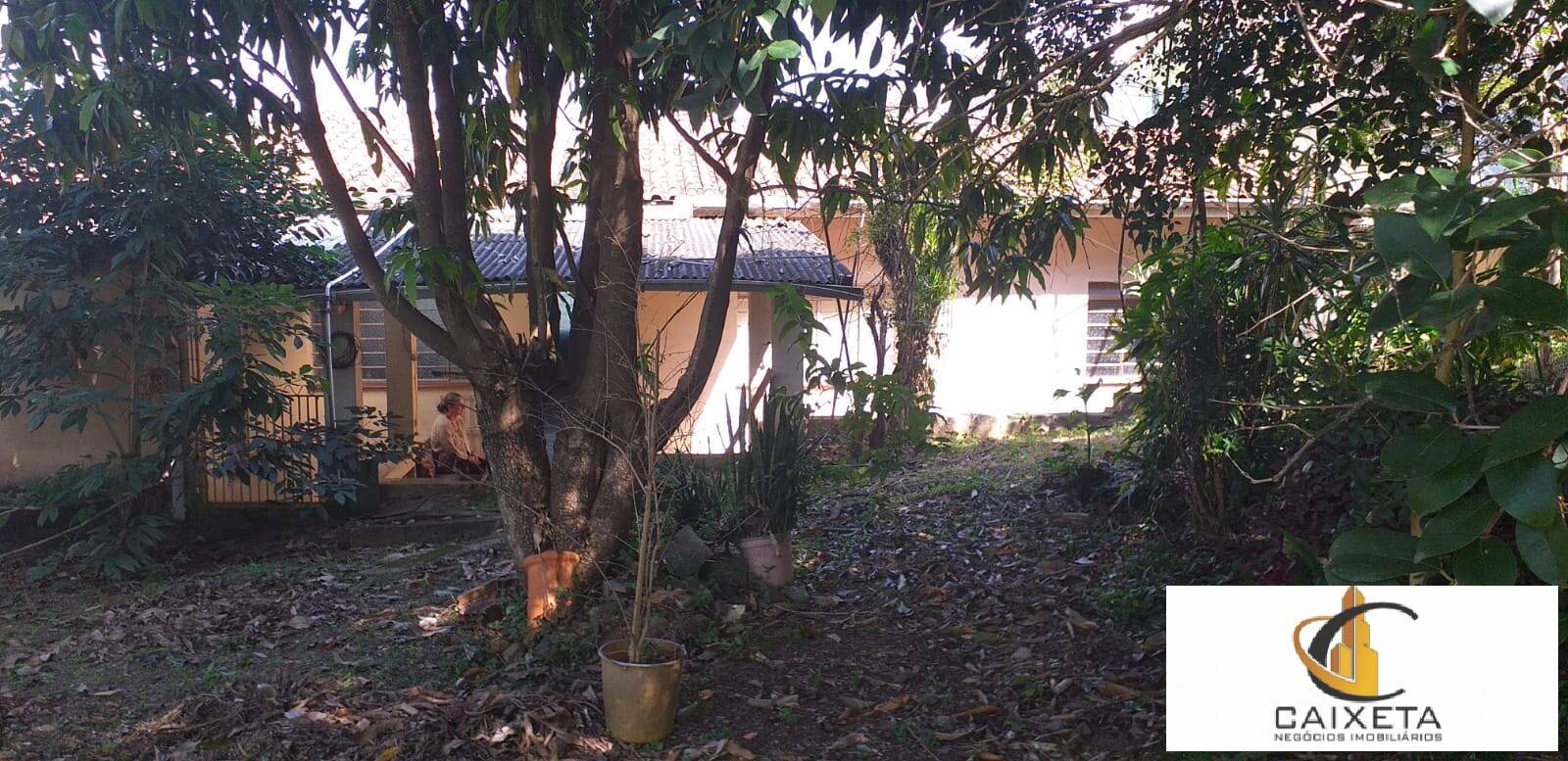 Casa, 4 quartos, 341 m² - Foto 1