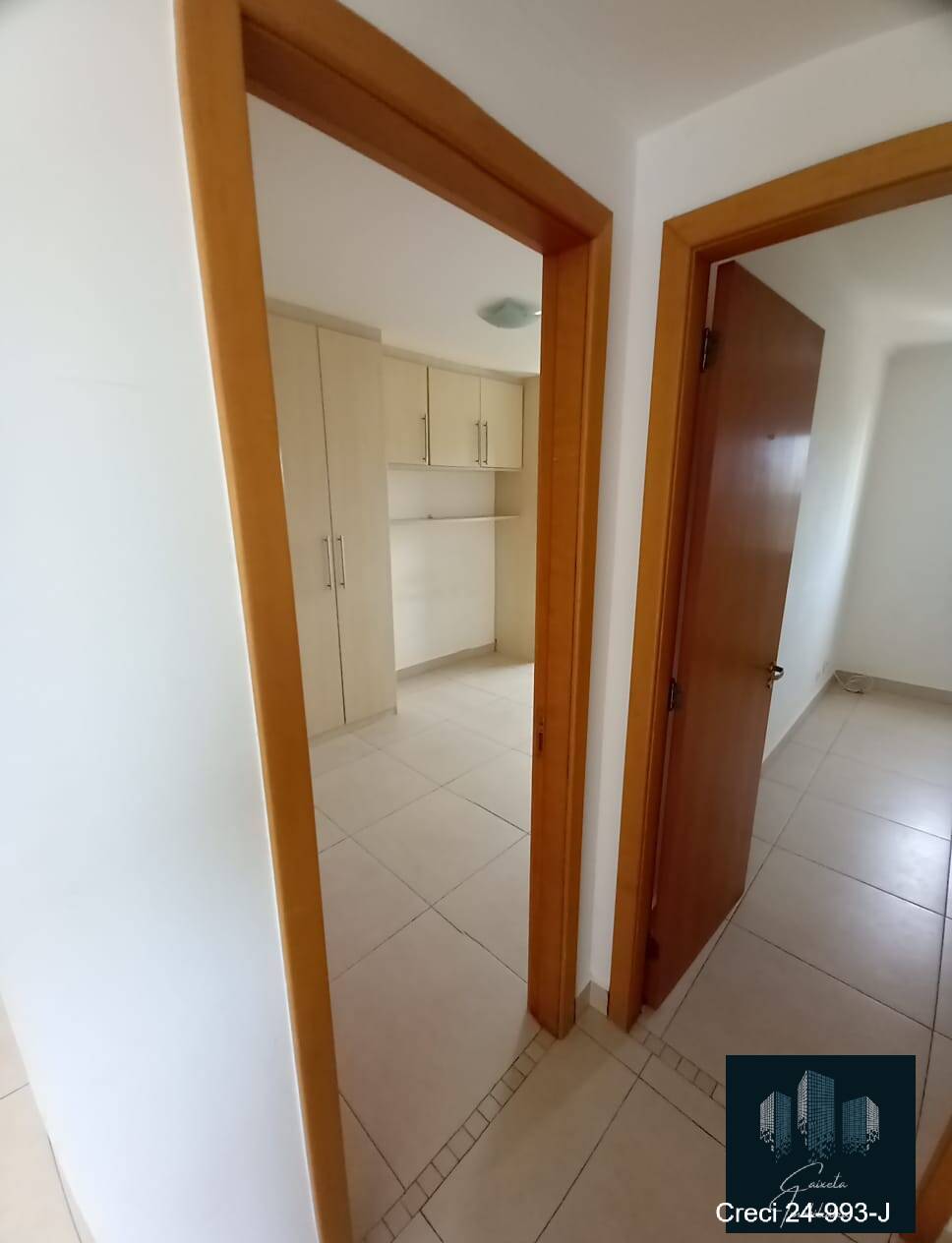 Apartamento à venda com 2 quartos, 58m² - Foto 11