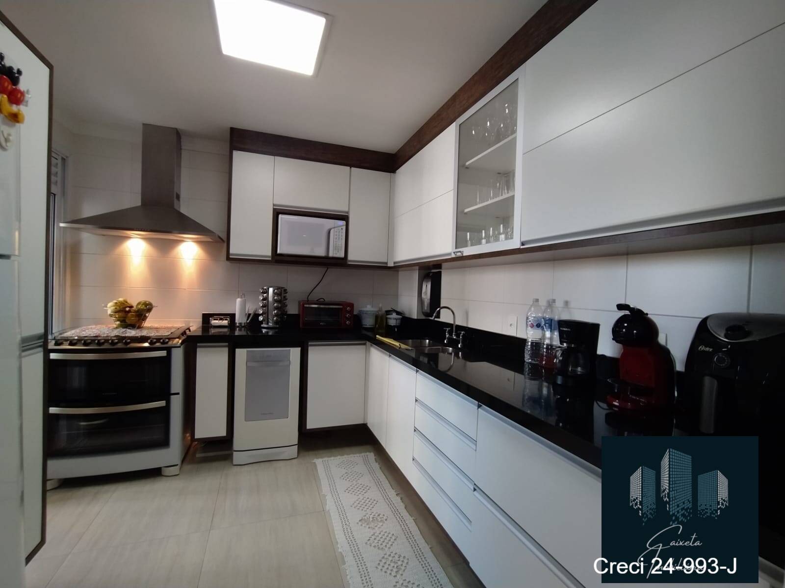 Apartamento, 3 quartos, 155 m² - Foto 1
