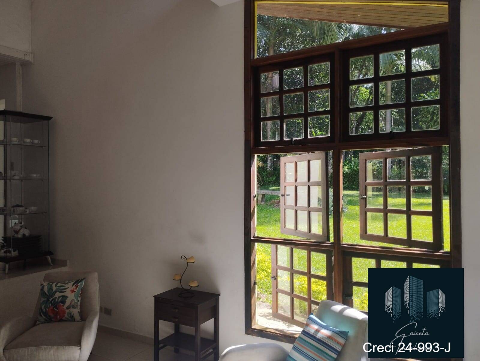 Chácara à venda com 4 quartos, 900m² - Foto 4